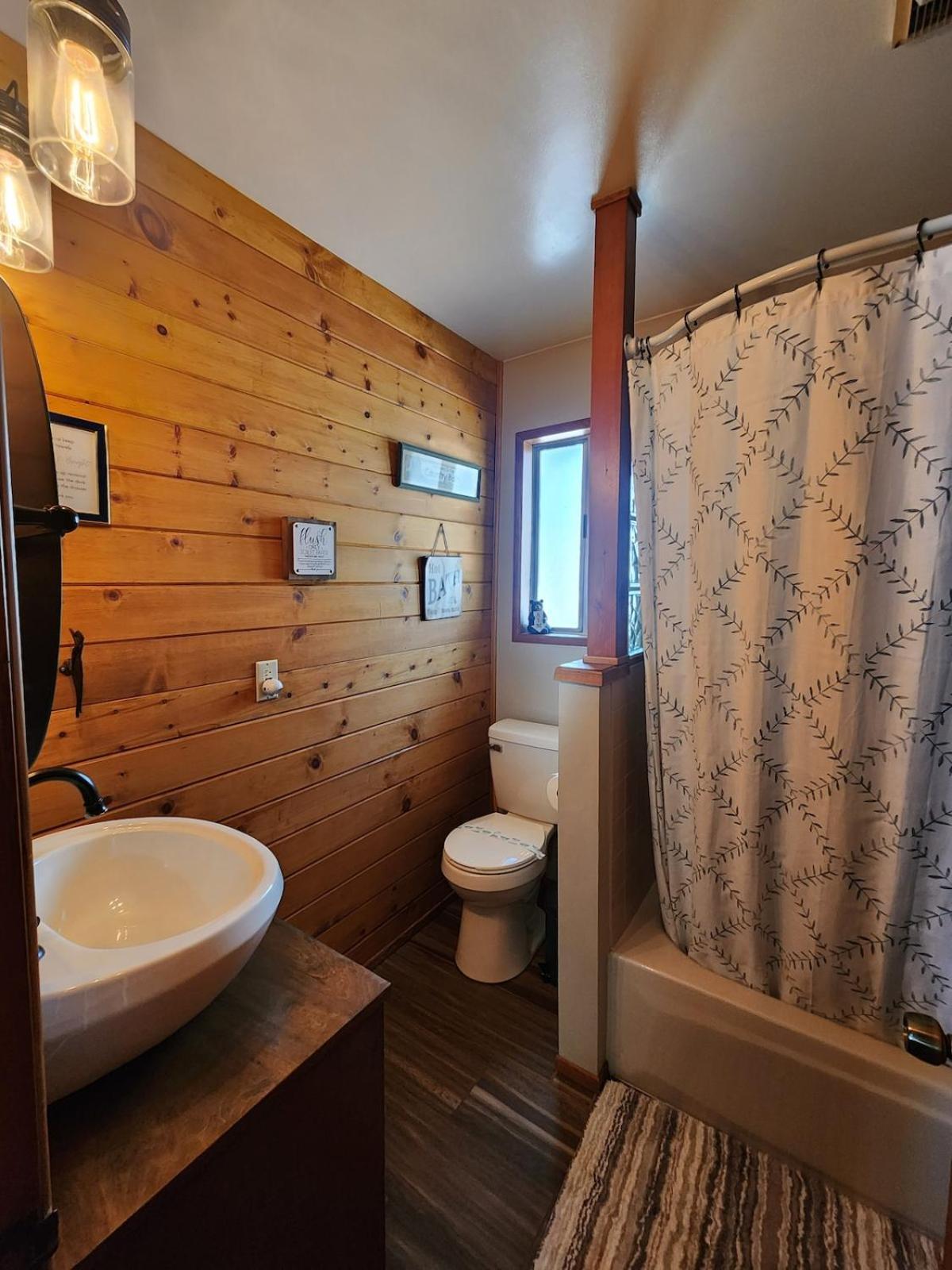 Bear Escapes II Affordable Luxury Cabin Sugarloaf Exterior foto